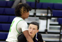 
			
				                                Spring Creek’s Darius Edwards, left, forces Midway’s Ace Matthews to pick up his dribble and look for an open teammate Monday evening. (Rudy Coggins|mountolivetribune.com)
 
			
		