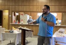 
			
				                                Faison Methodist Church Pastor David Helbig leads a devotion at Faison Presbyterian Church during one of this season’s Lenten lunches. Lenten lunches will be held every Wednesday, noon to 1 p.m., at the Presbyterian Church until Easter. (Kathy Grant Westbrook|mountolivetribune.com)
 
			
		